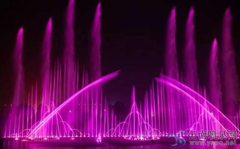 三門峽新增一處音樂噴泉——秦人碼頭音樂噴泉
