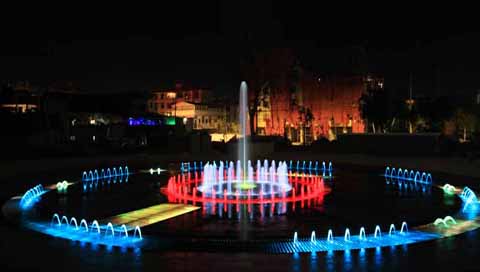 勐海莎灣納冠廣場小型音樂變頻旱地噴泉