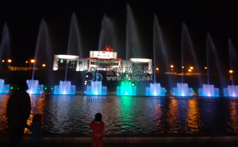 大型噴泉設計-越南老街省委辦公樓大型噴泉